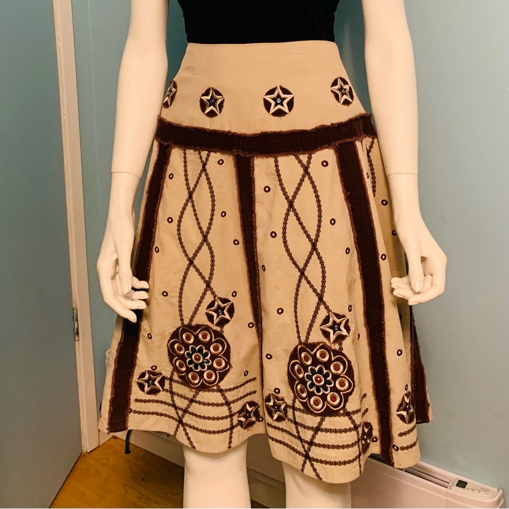 Vintage Embroidered Skirt with Jewels